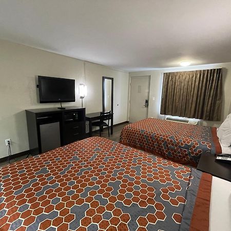 Royal Inn Motel Fredericksburg Bagian luar foto