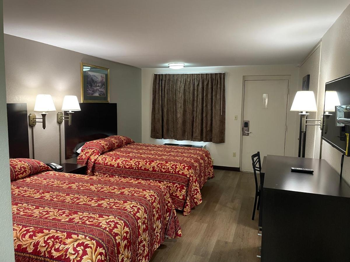Royal Inn Motel Fredericksburg Bagian luar foto
